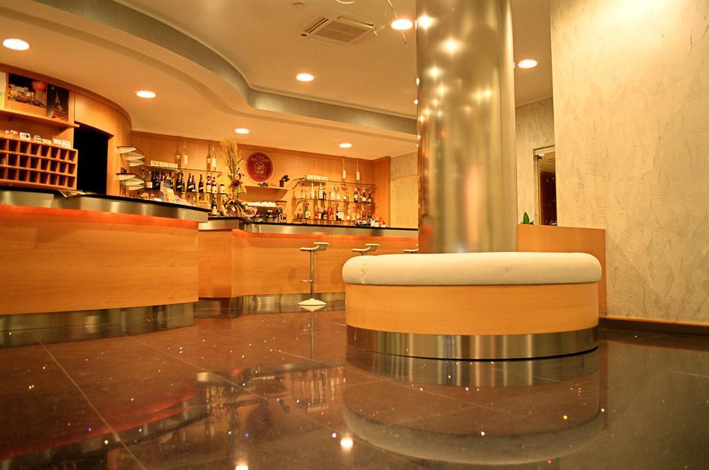 Hotel Italia Carmagnola Eksteriør bilde