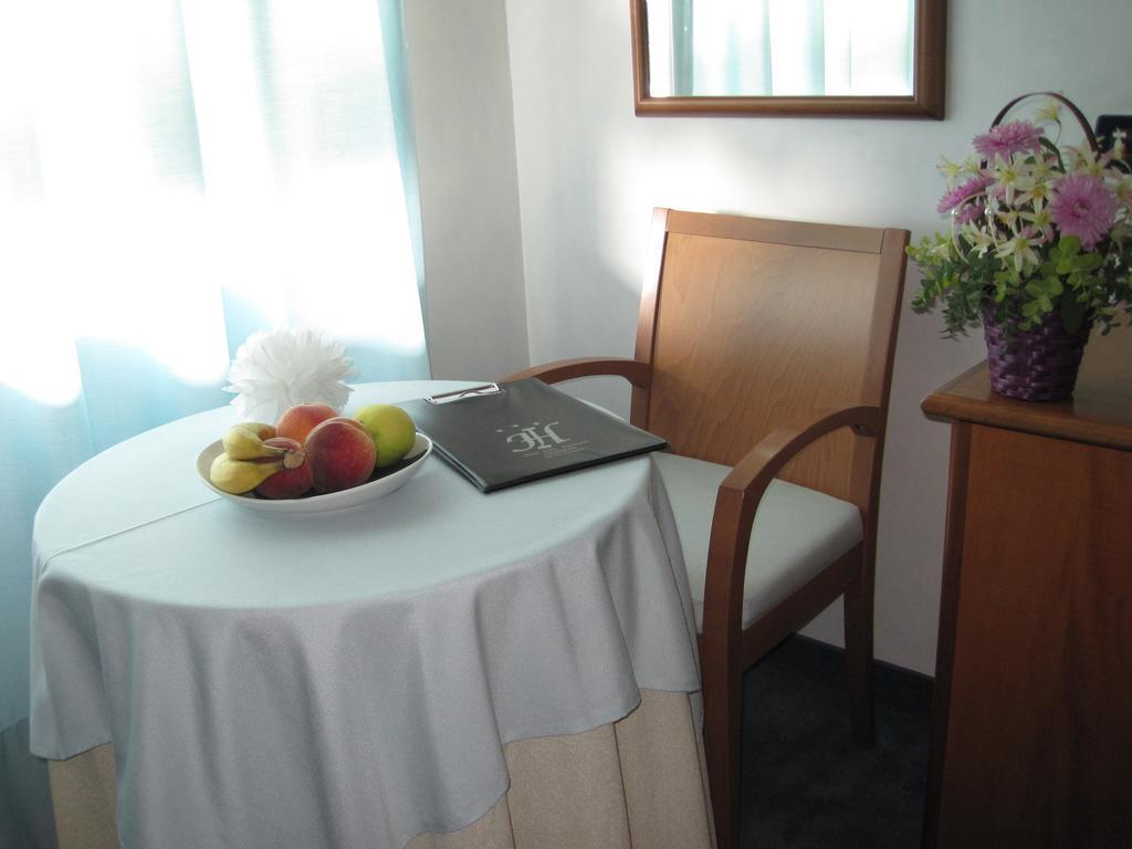 Hotel Italia Carmagnola Rom bilde